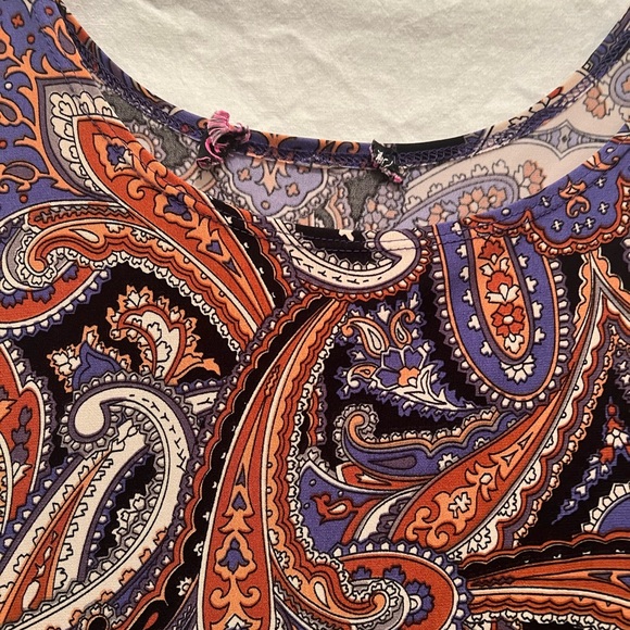 Women’s Peck & Peck L Purple Paisley 2 piece tank top w/ kimono style cover - Picture 6 of 12